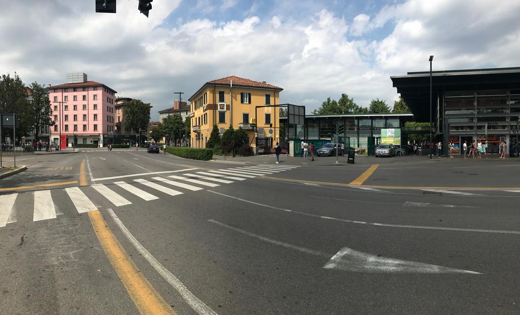 Hotel Airport Station Bérgamo Exterior foto